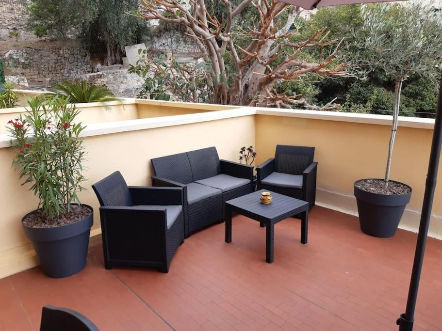 Le Garavan, Superbe Studio Vue Mer Et Vieux Menton Dış mekan fotoğraf
