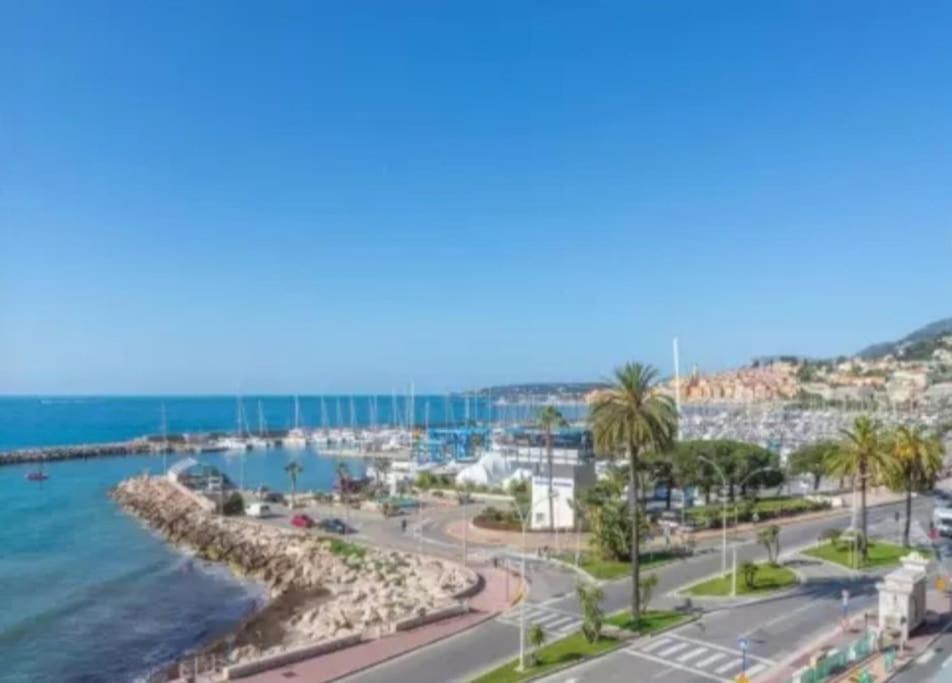 Le Garavan, Superbe Studio Vue Mer Et Vieux Menton Dış mekan fotoğraf